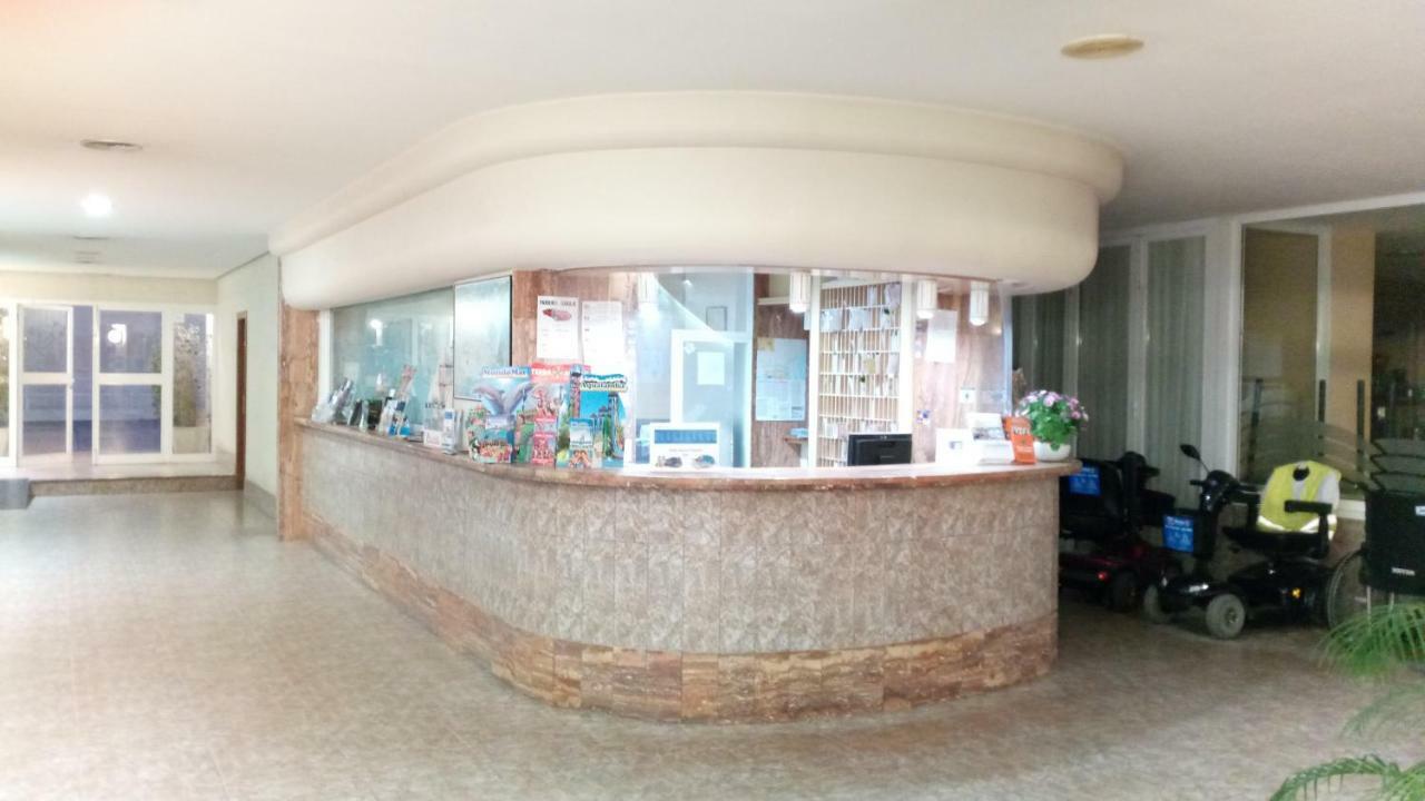 Apartamentos Esmeralda 2 칼페 외부 사진